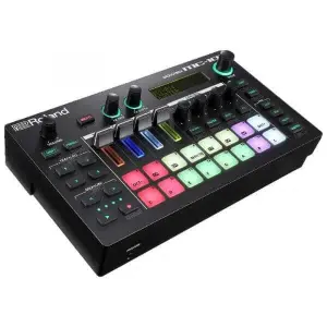رولاند Mc-101 - موسيك Workستيشن